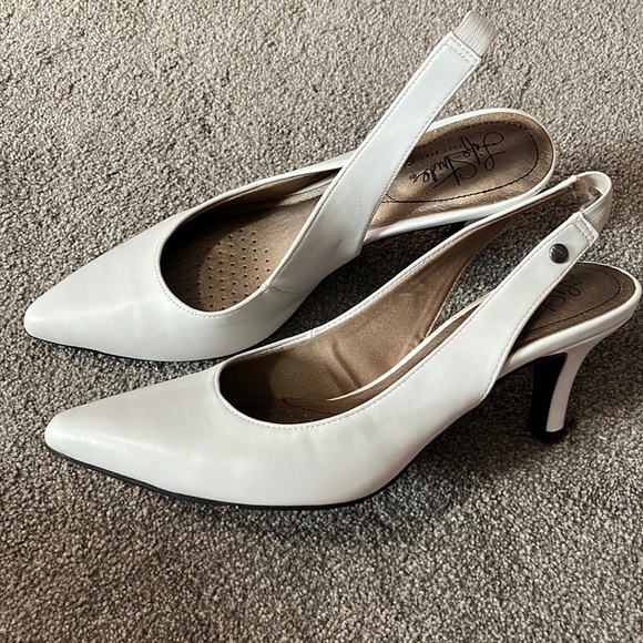 White Low Profile Heels - Picture 1 of 5